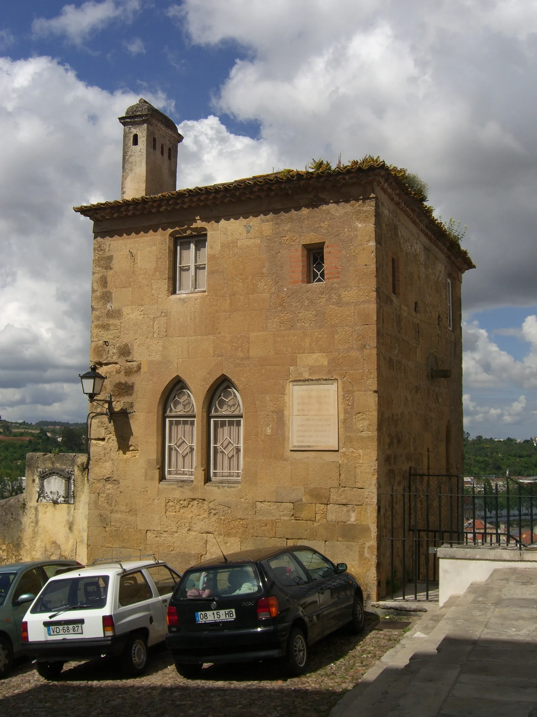 Vista representativa de la Torre de Anto – Centro de la Guitarra y el Fado de Coímbra en Coímbra.