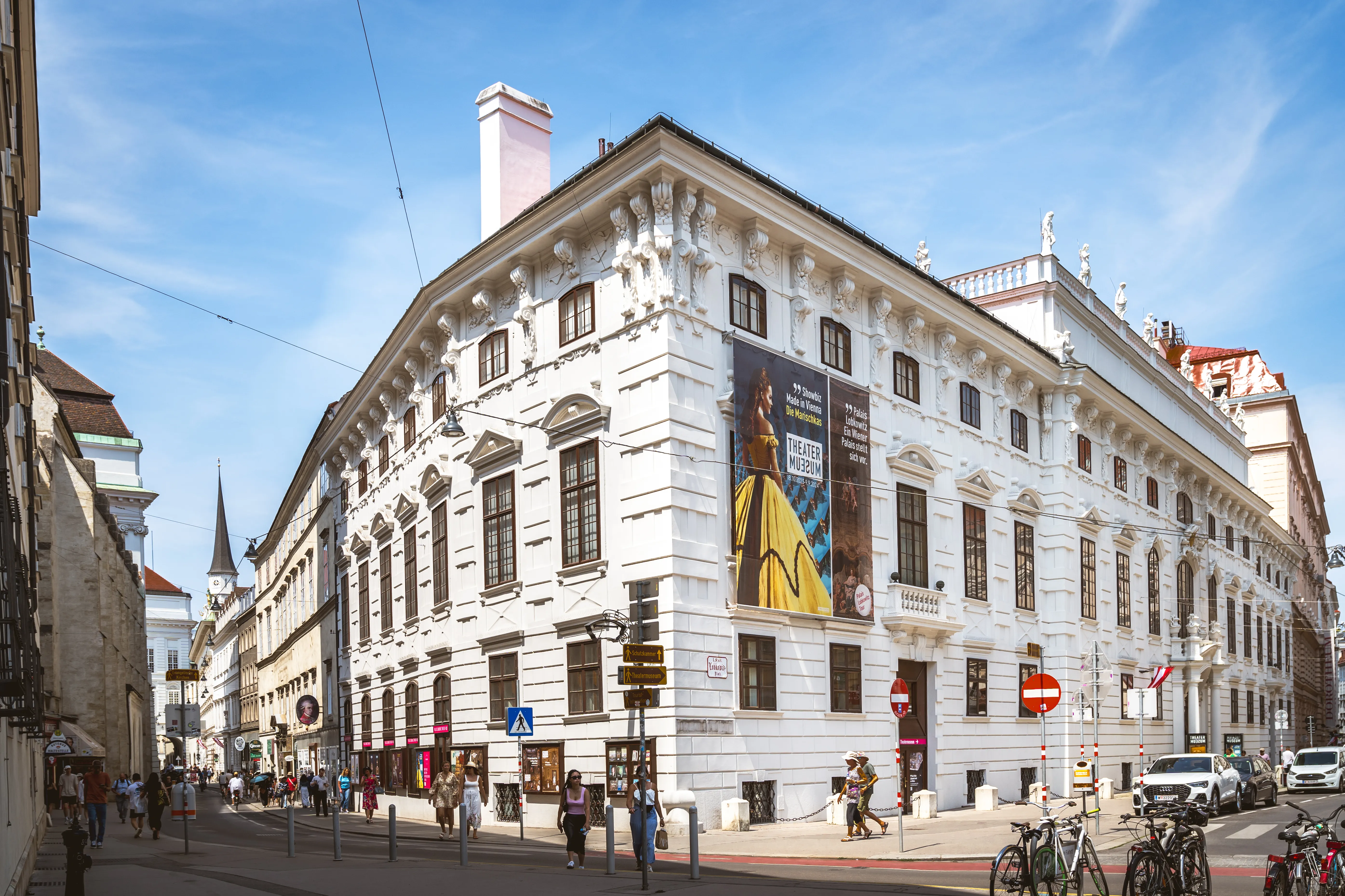 Gráfico de horarios de apertura del museo para Austrian Theatre Museum