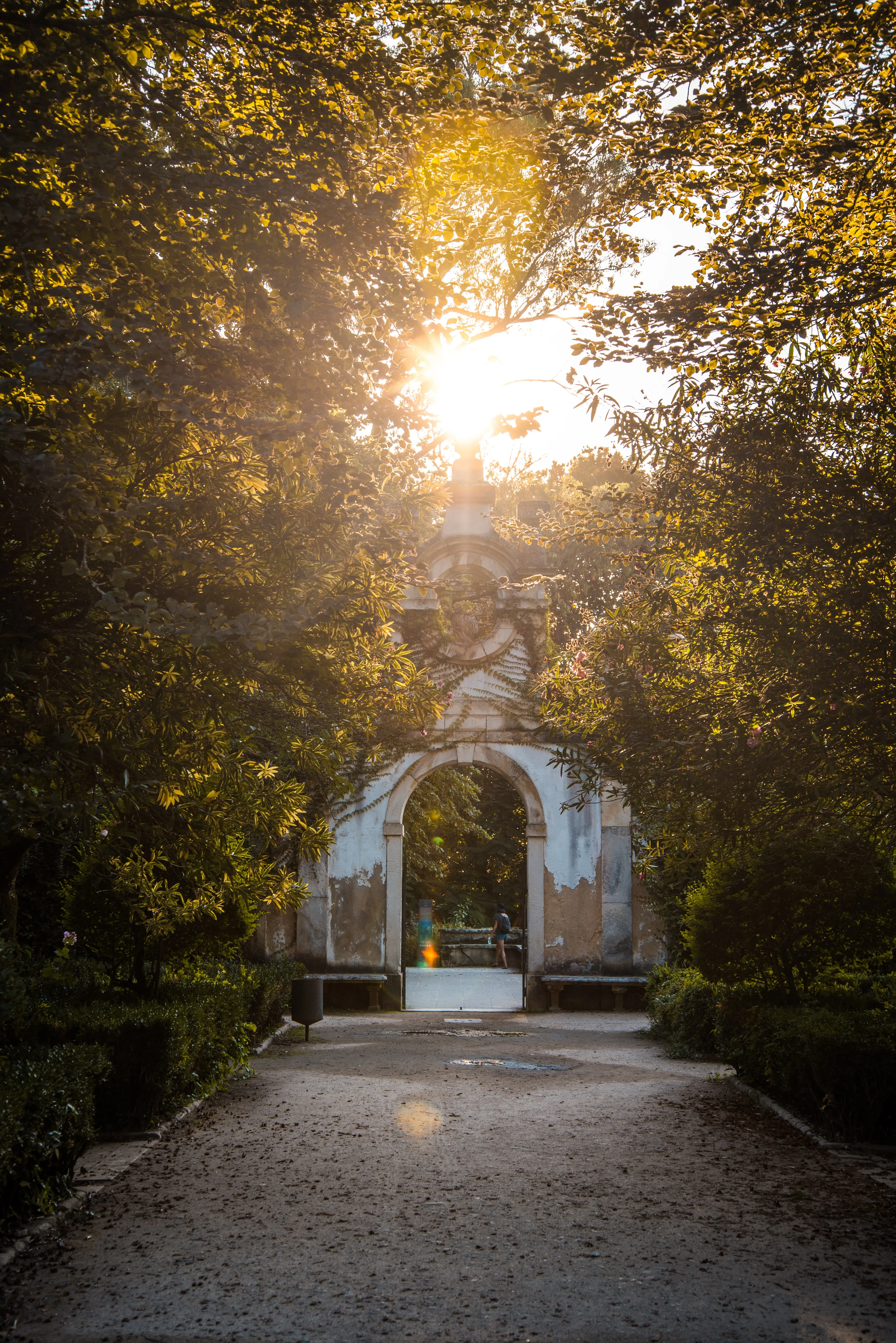 Widok z zewnątrz na Ogród Botaniczny Uniwersytetu w Coimbrze w Coimbrze.