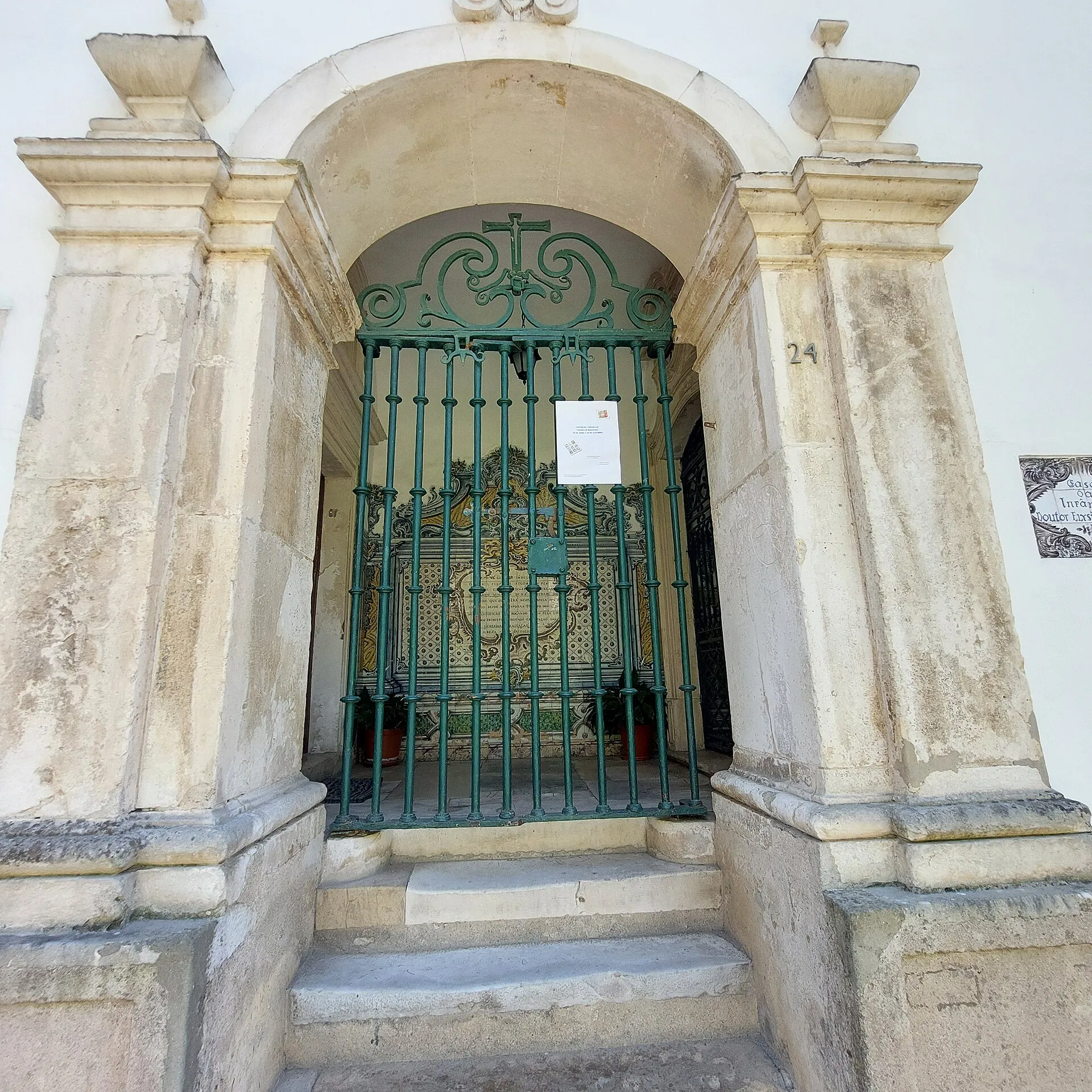 Vista representativa del Colegio de San Antonio de la Pedreira en Coimbra.
