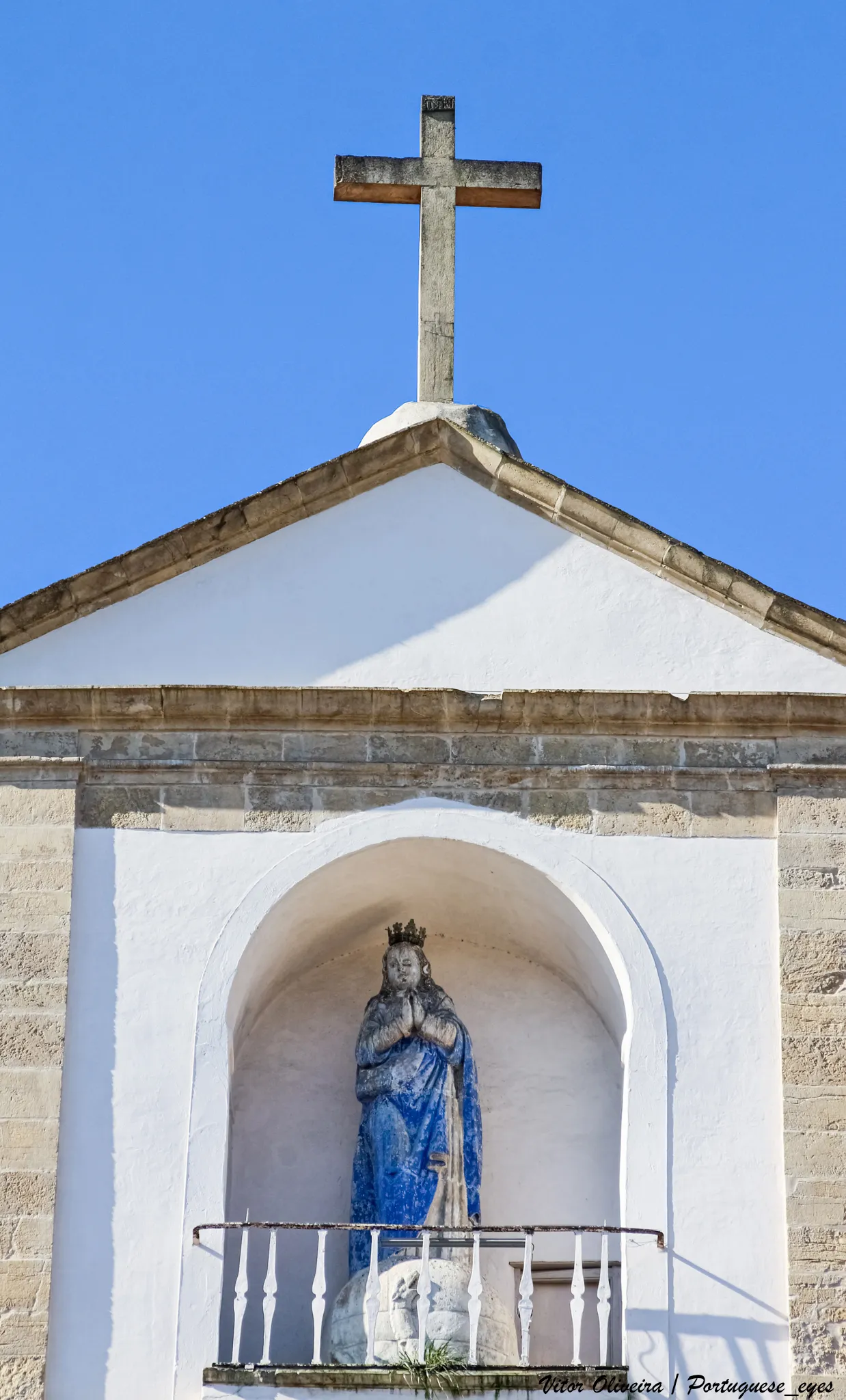 Vista representativa del Convento São Francisco en Coímbra.