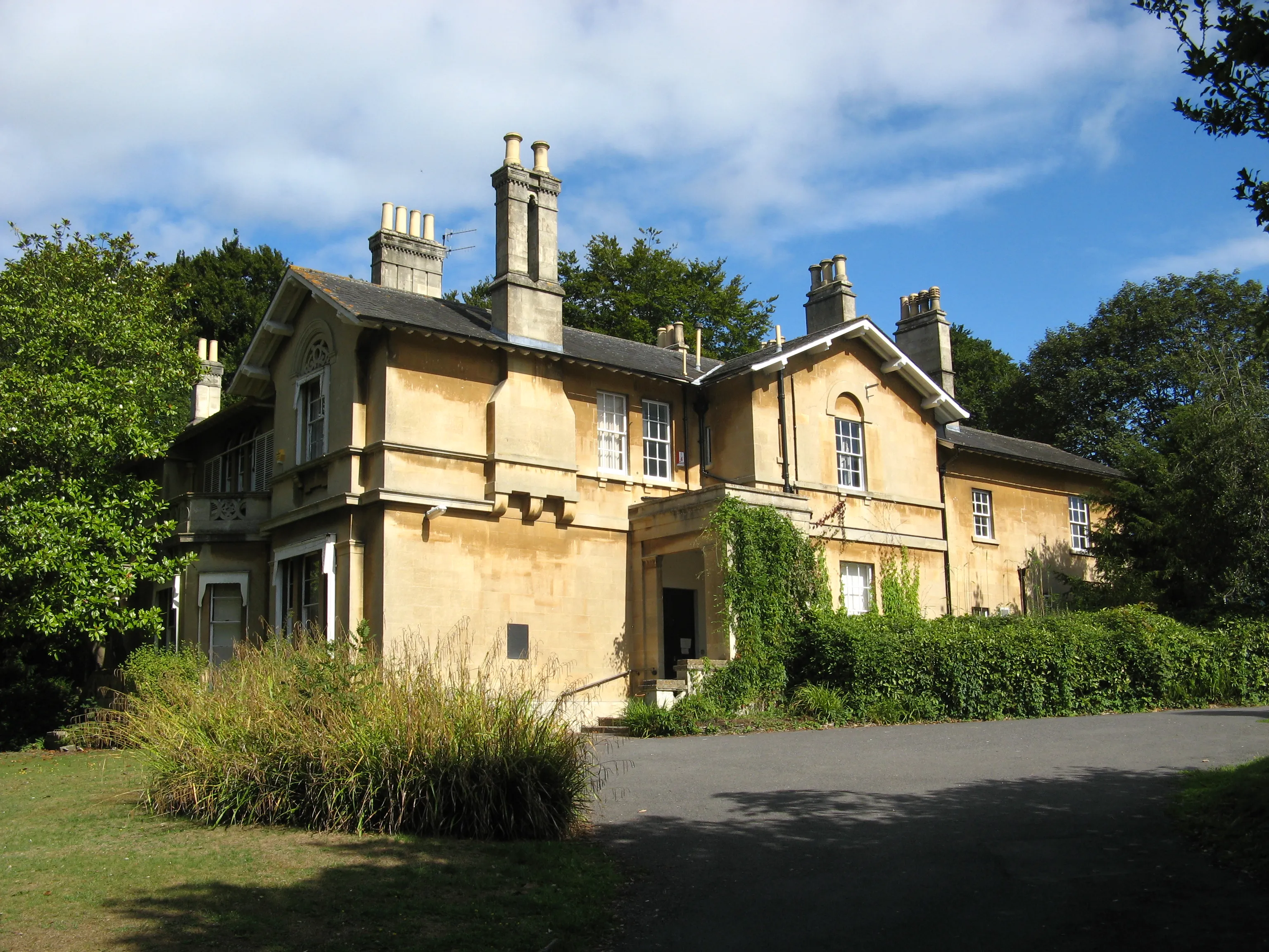 Vista representativa de Fairfield House en Bath.