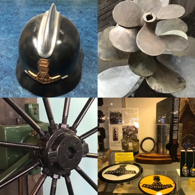 Cuatro exposiciones del Museo 't Kromhout: casco negro con emblema dorado, gran hélice de barco de metal, mecanismo de rueda industrial y vitrina con logotipos de Kromhout