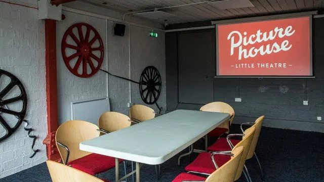 Vista interior de The Little Theatre Cinema en Bath.