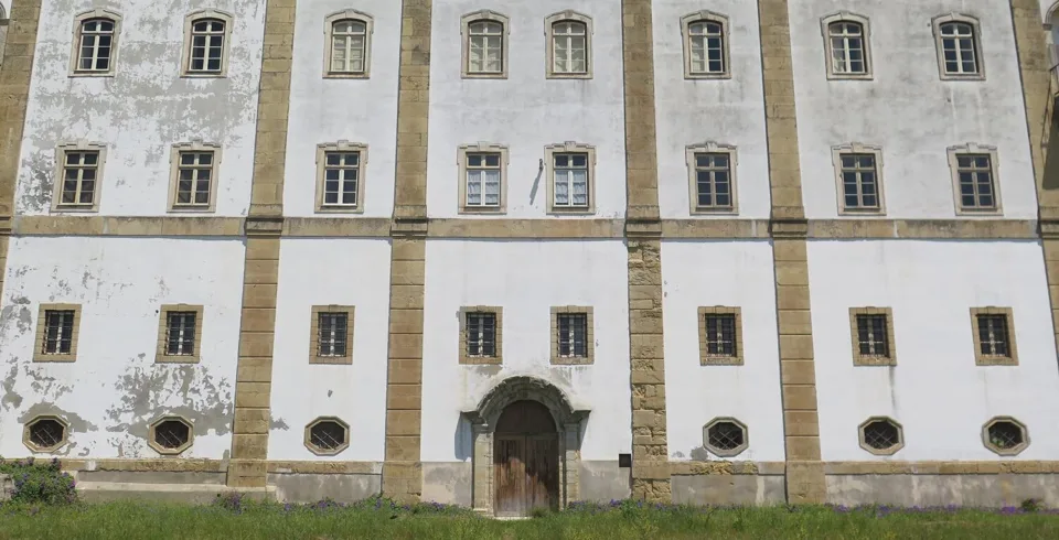 Reprezentatywny widok Seminarium Duchownego w Coimbrze w mieście Coimbra.