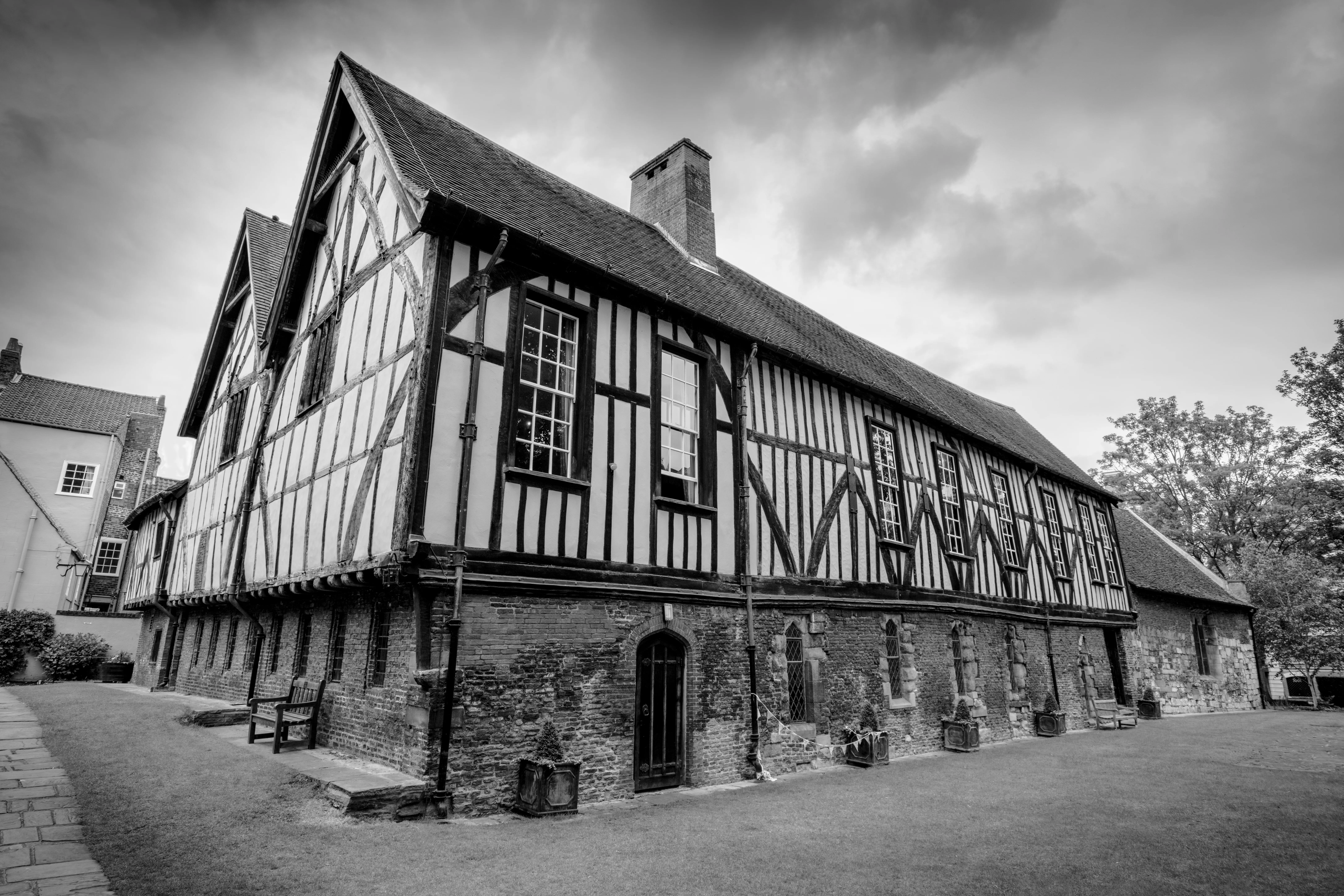 Grafiek met openingstijden van het museum voor Merchant Adventurers' Hall
