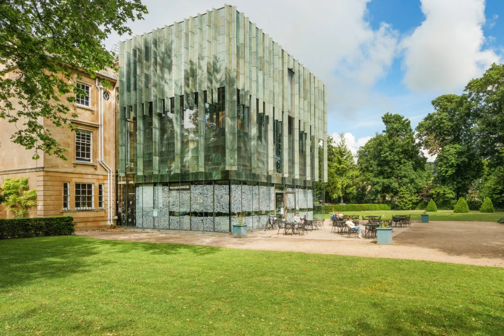 Vista representativa del Museum of Bath Architecture en Bath.