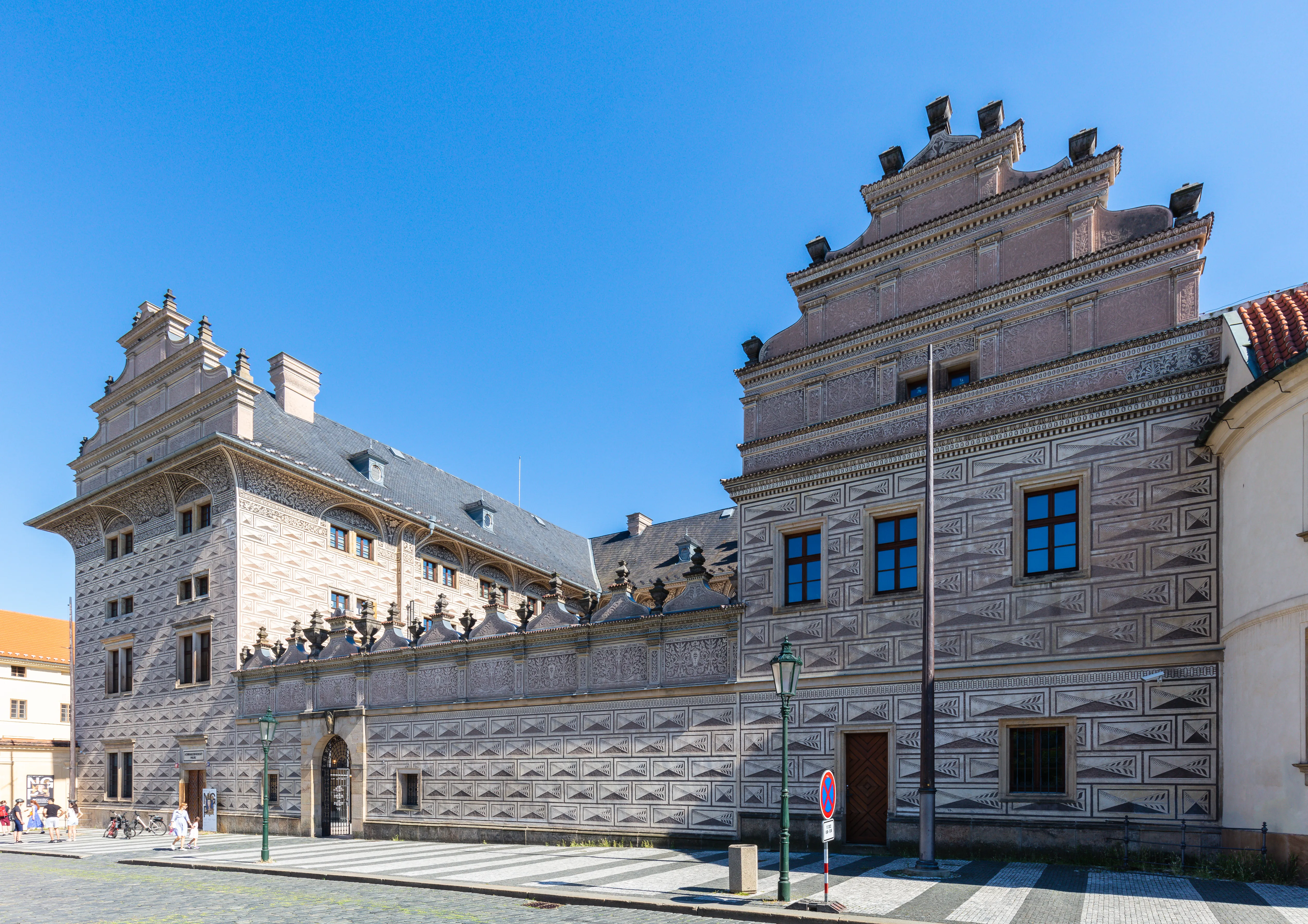 Museum opening-hours graphic for Schwarzenberg Palace - National Gallery Prague