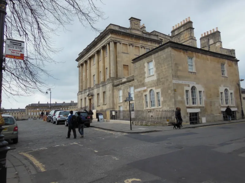 Vista exterior de No. 1 Royal Crescent en Bath.