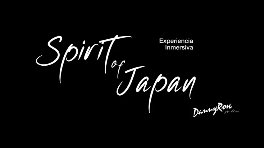 White cursive text reading 'Spirit of Japan' on a black background with smaller text 'Experiencia Inmersiva' and 'DannyRoo' in the upper right and lower right corners