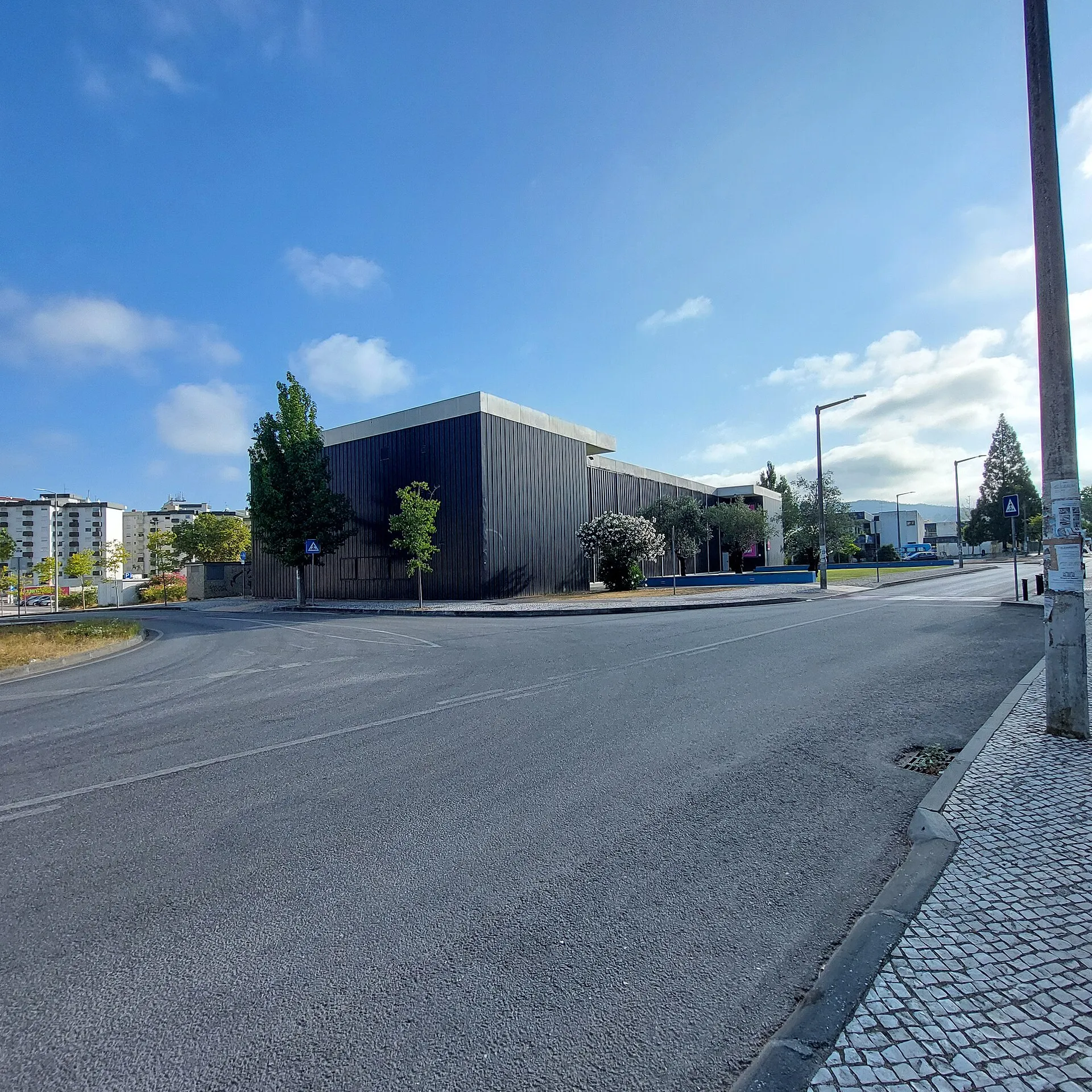 Representative view of Oficina Municipal do Teatro in Coimbra.