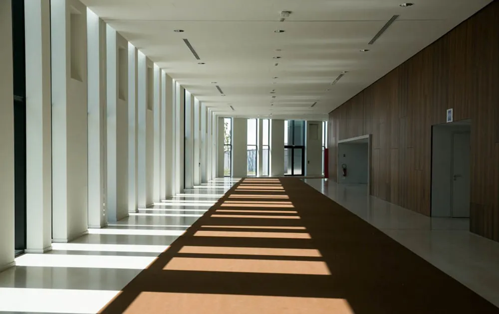 Vista representativa del Palais de la Musique et des Congrès en Estrasburgo.