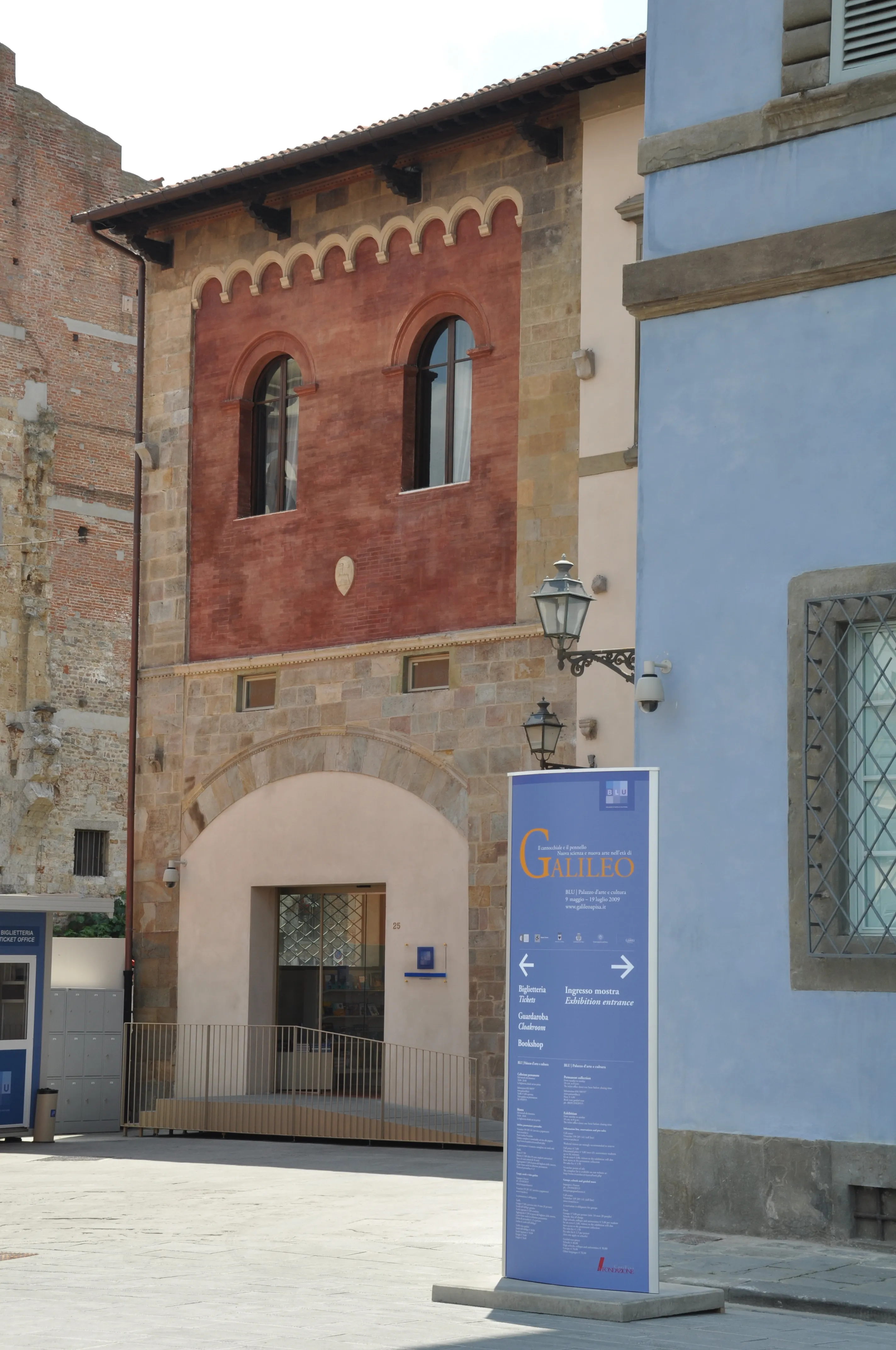 Exterior view of Palazzo Blu in Pisa.