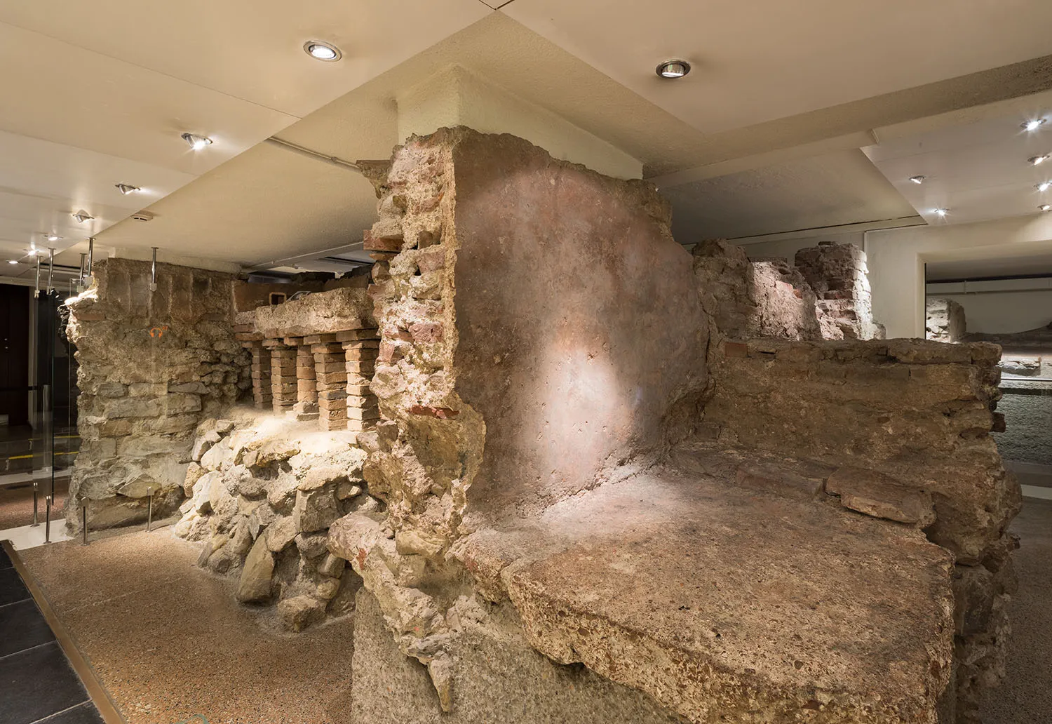 Grafiek met openingstijden van het museum voor Römermuseum