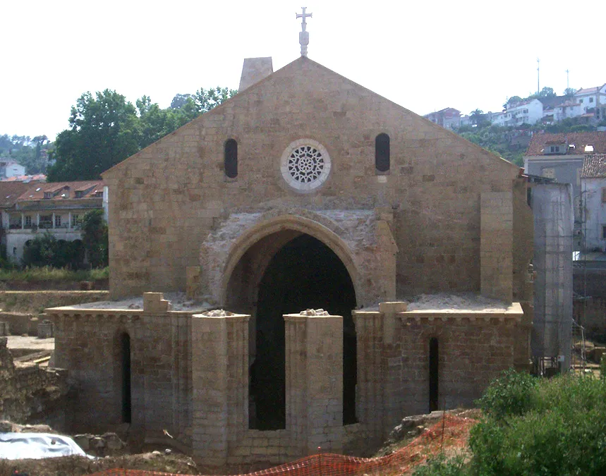 Gráfico de horarios de apertura del museo para Monastery of Santa Clara-a-Velha