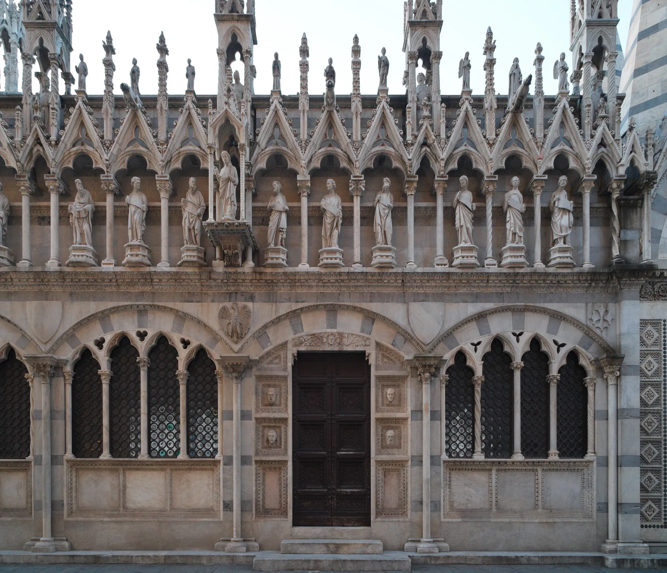 Vista representativa de Santa Maria della Spina en Pisa.