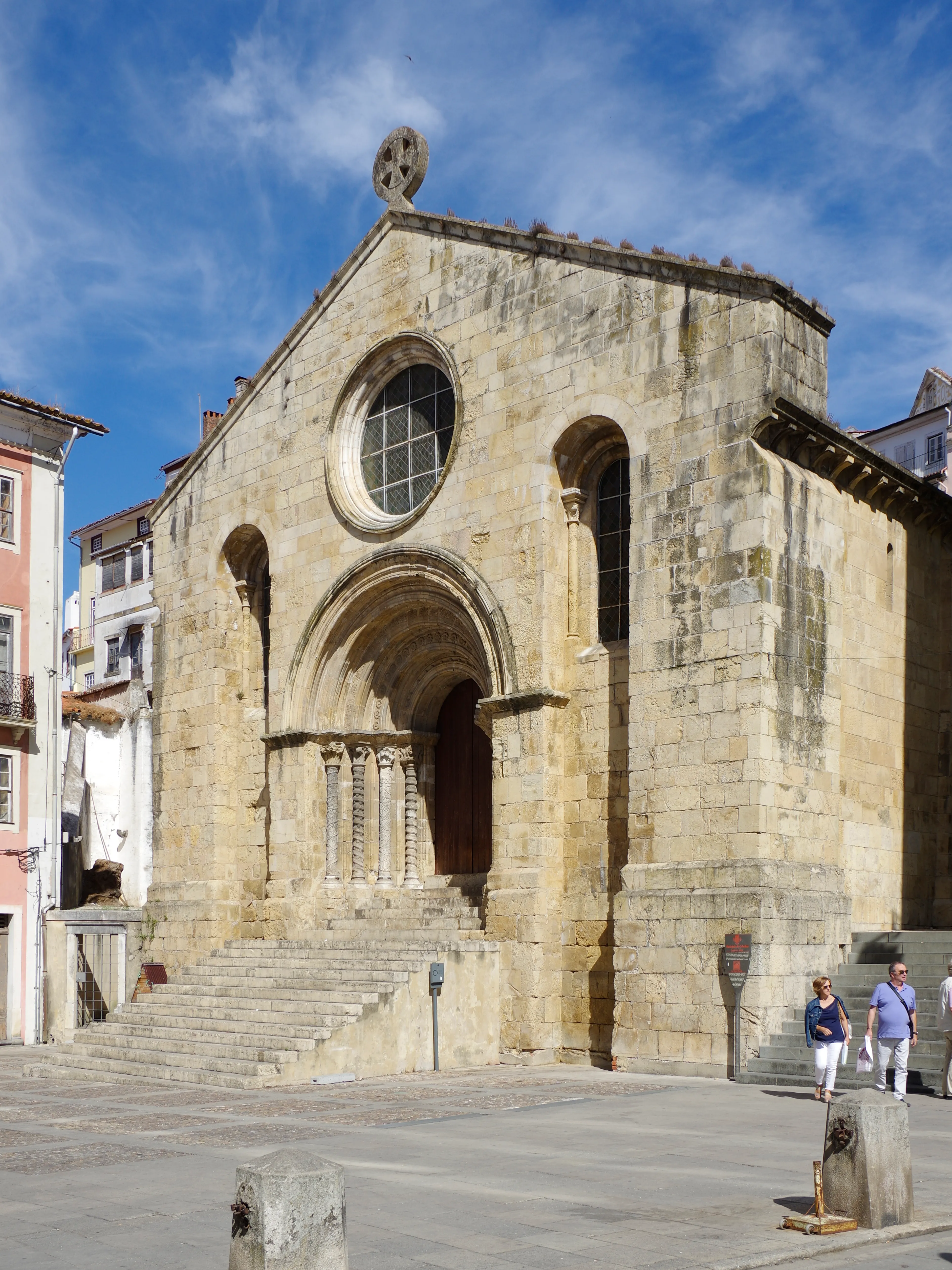 Representative view of Church of São Tiago in Coimbra.