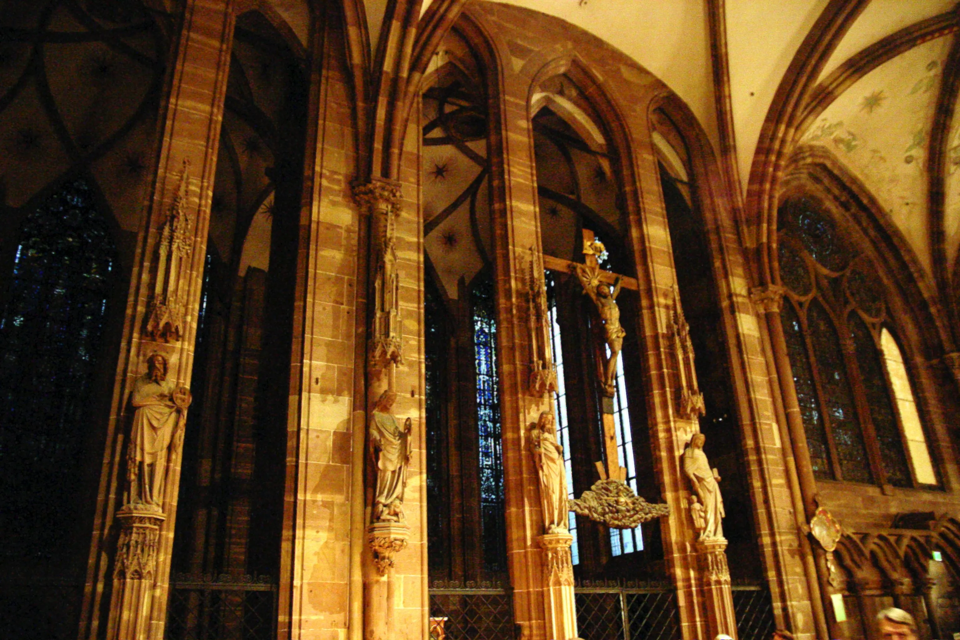 Vista exterior de la Catedral de Estrasburgo en Estrasburgo.