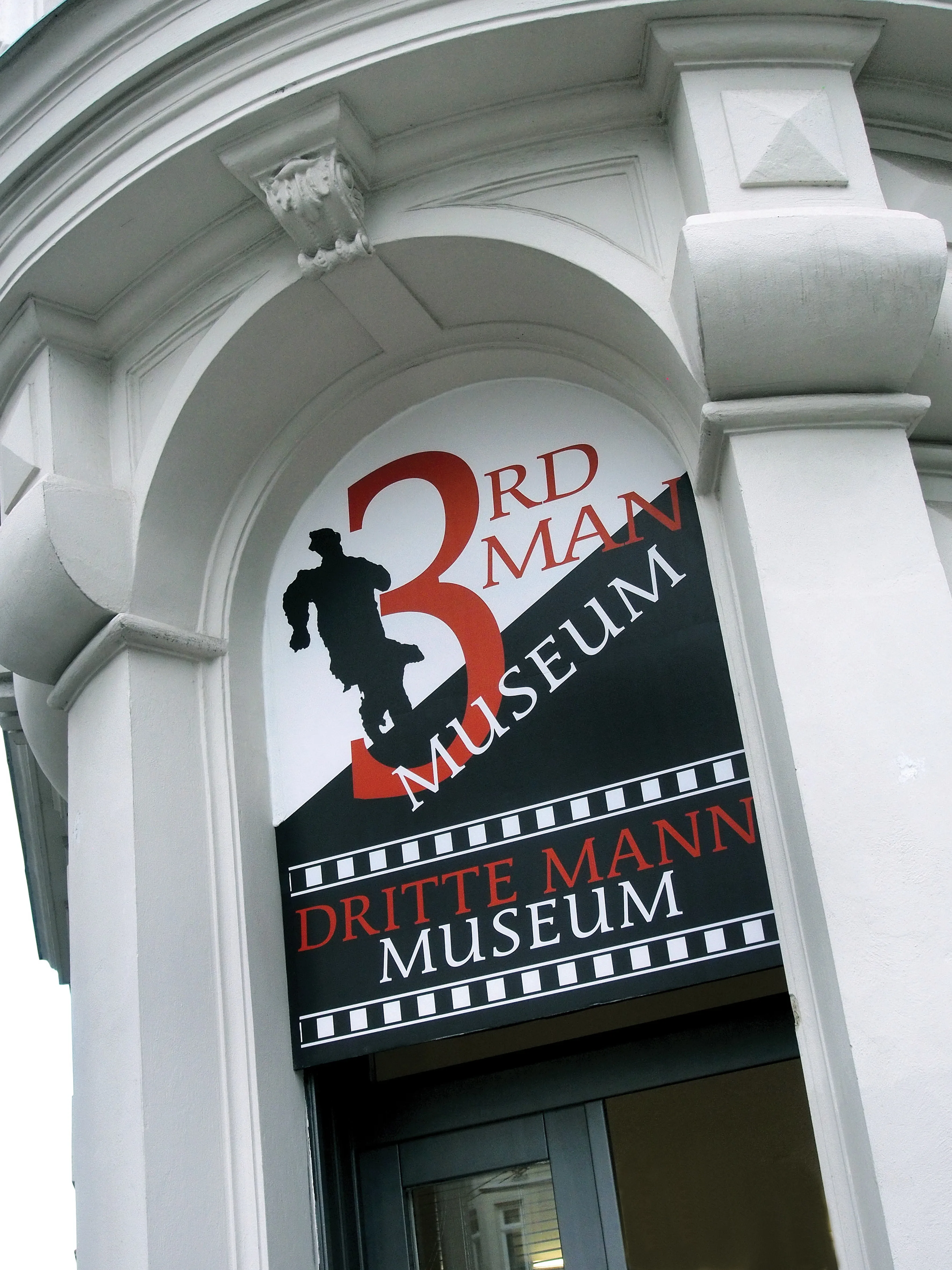 Museum opening-hours graphic for Third Man Museum