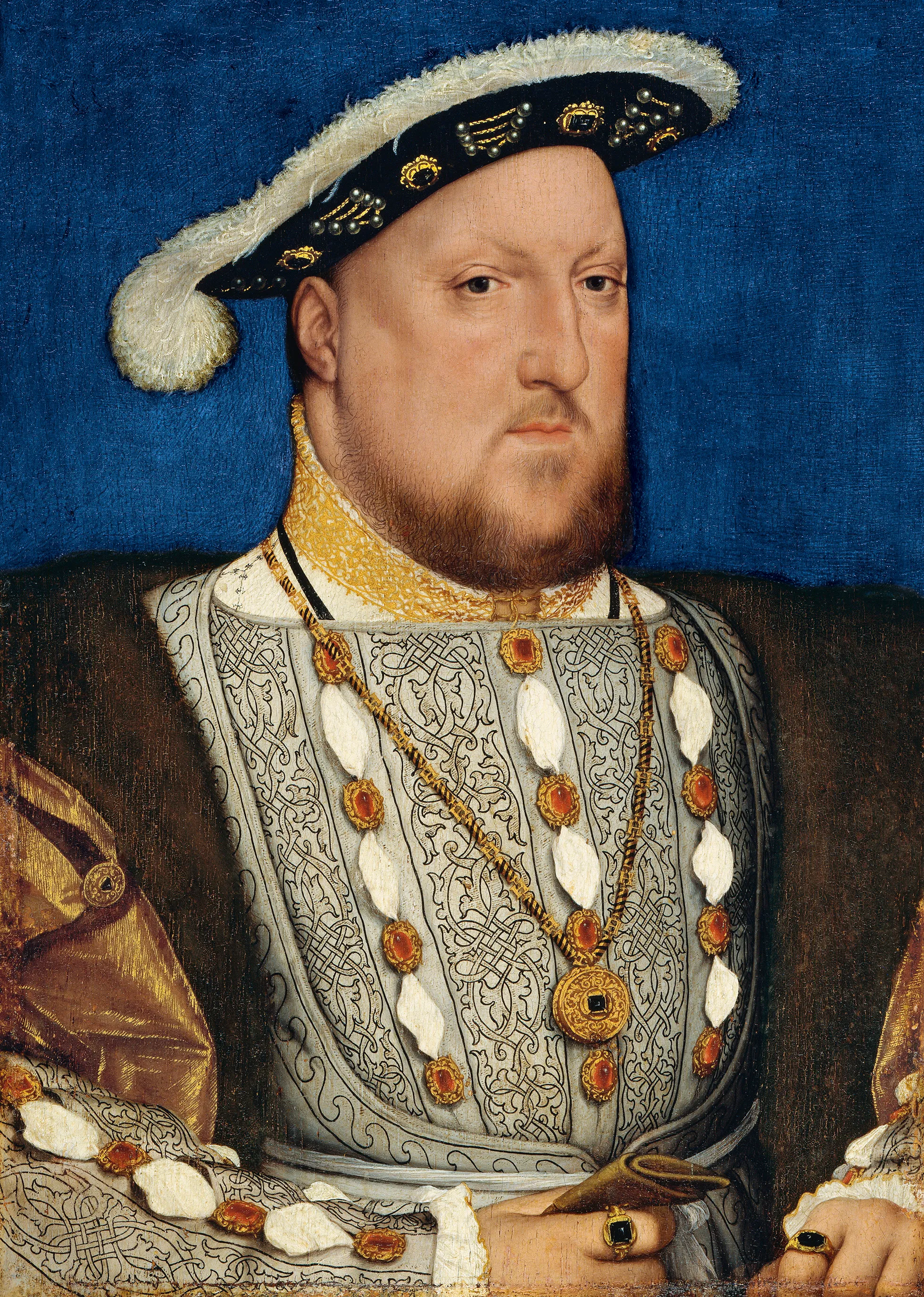 Portret van Hendrik VIII van Engeland met een gevederde hoed en sierlijke kleding met een gouden ketting en juwelen
