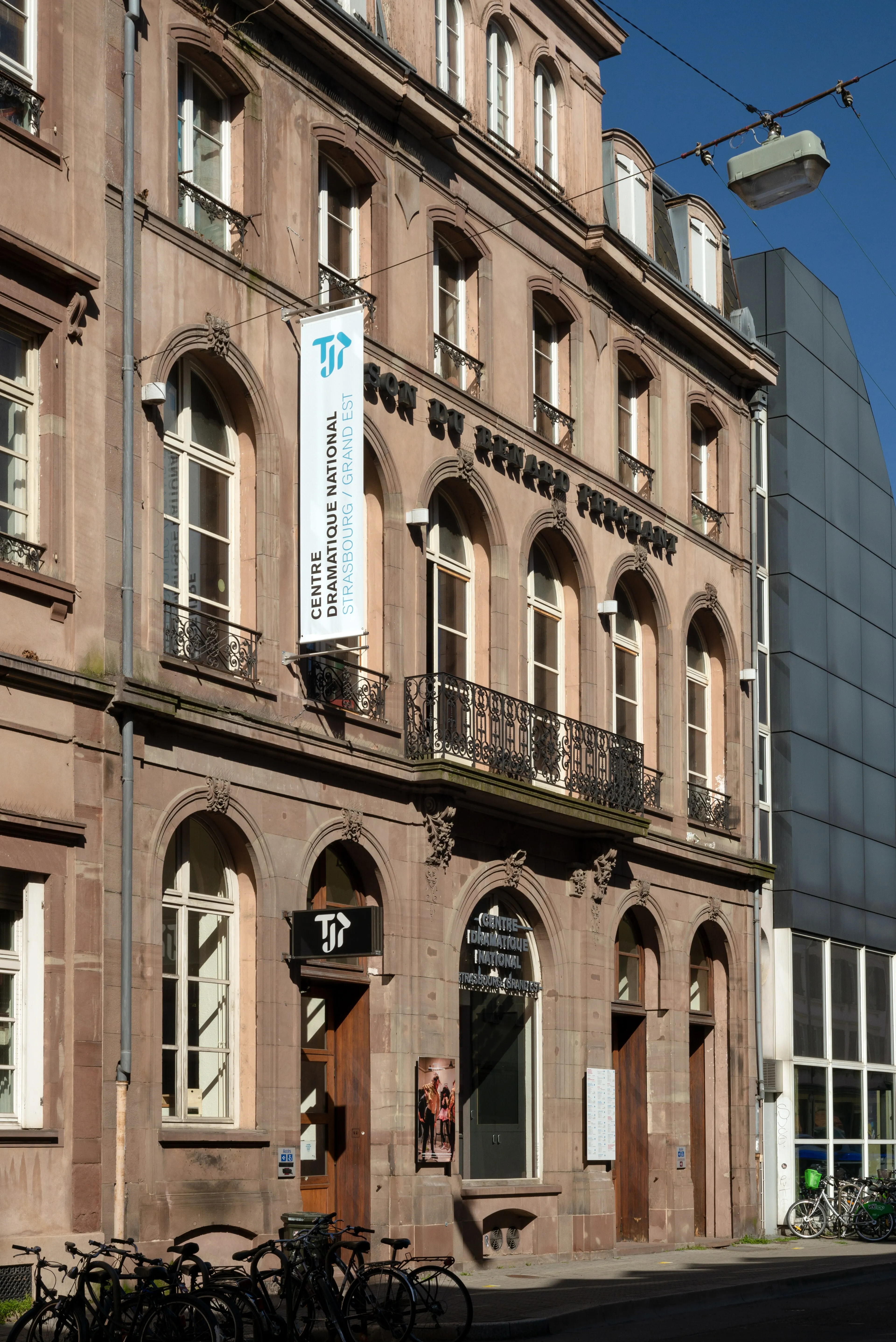 Gráfico de horarios de apertura del museo para TJP – Centre Dramatique National de Strasbourg