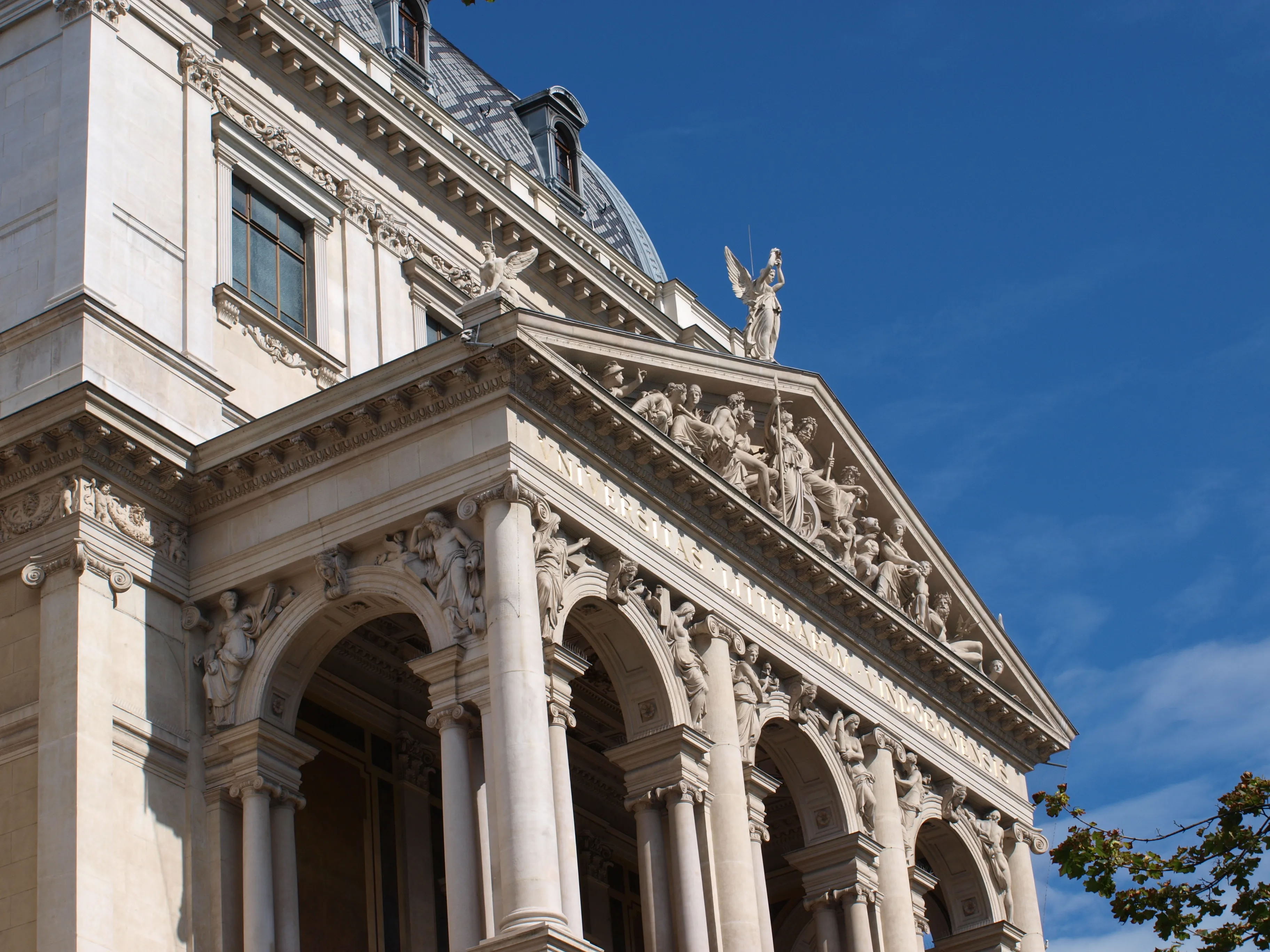 Gráfico de horarios de apertura del museo para University of Vienna