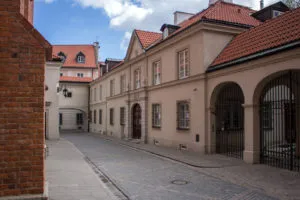 Museum opening-hours graphic for Warsaw Archdiocese Museum